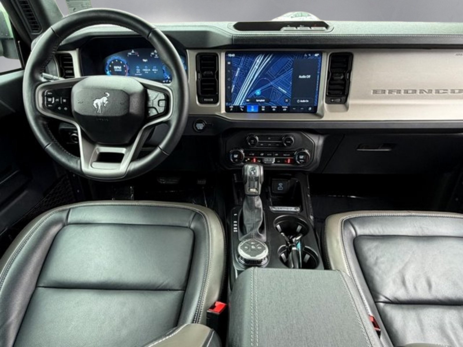 Used 2025 Ford Bronco Outer Banks - photo 6