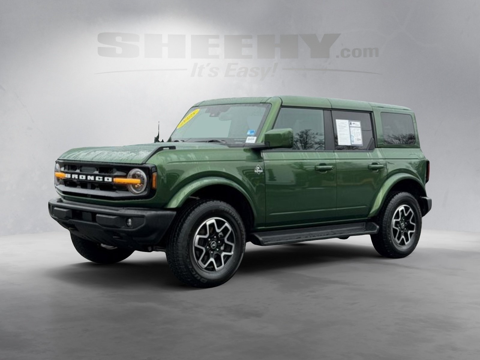 Used 2025 Ford Bronco - photo 2