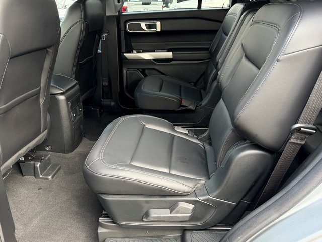 Used 2023 Ford Explorer XLT - photo 4