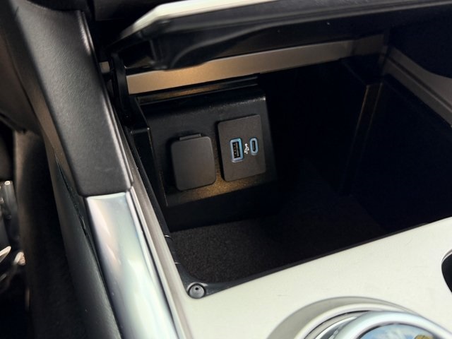 Used 2023 Ford Explorer XLT - photo 12