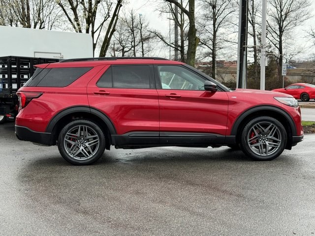 Used 2025 Ford Explorer ST-Line - photo 12