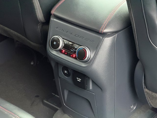 Used 2025 Ford Explorer ST-Line - photo 18