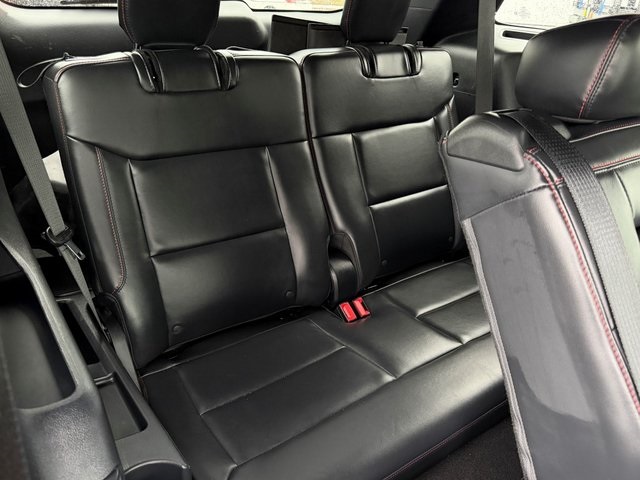 Used 2025 Ford Explorer ST-Line - photo 19