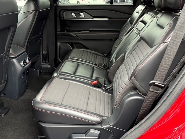 Used 2025 Ford Explorer ST-Line - photo 23