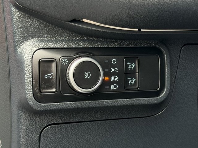 Used 2025 Ford Explorer ST-Line - photo 40