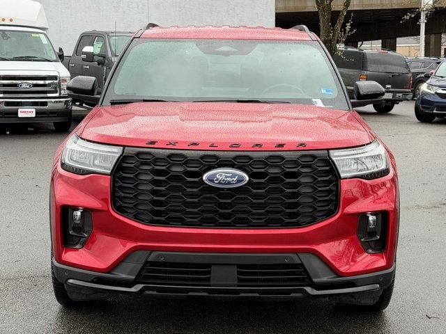 Used 2025 Ford Explorer ST-Line - photo 6