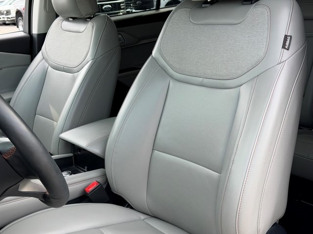 Used 2025 Ford Explorer ACTIV - photo 9