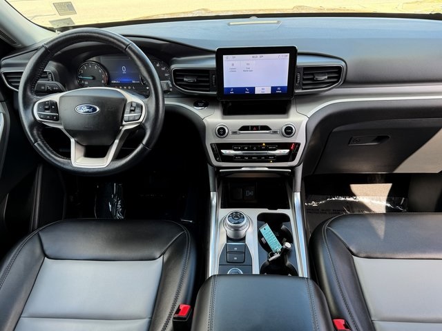 Used 2022 Ford Explorer XLT - photo 3