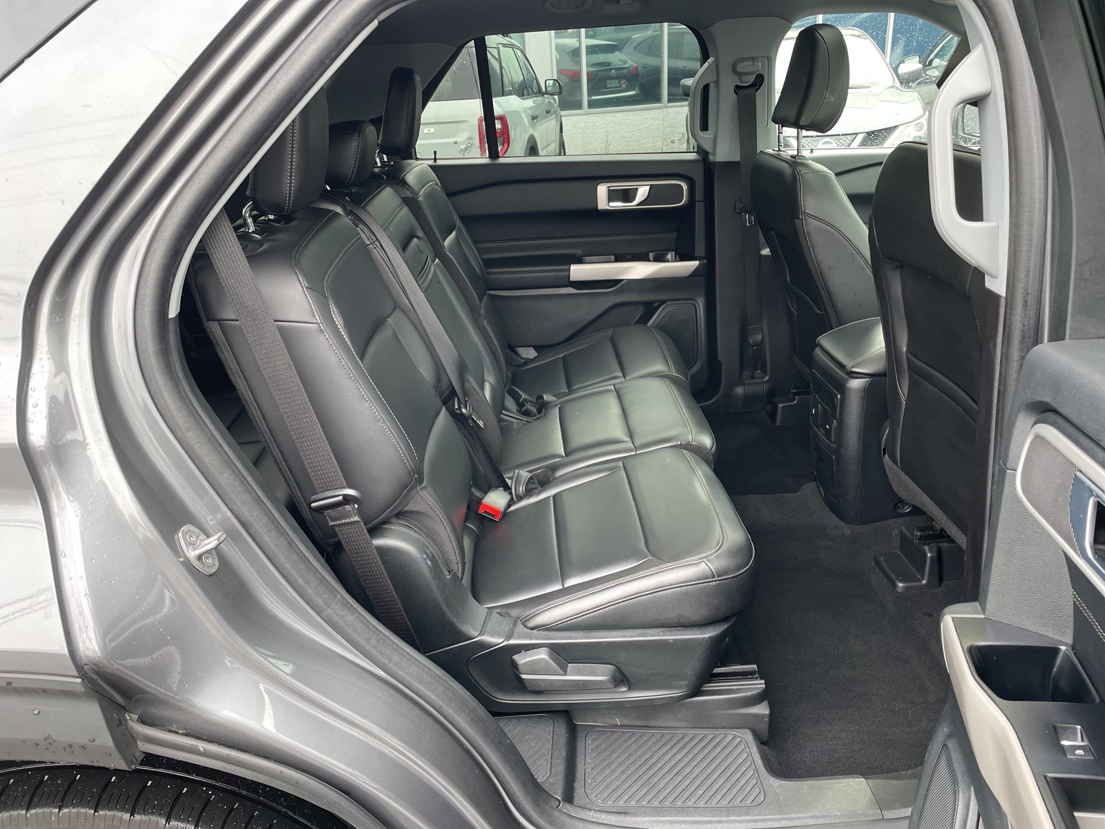 Used 2022 Ford Explorer XLT - photo 24