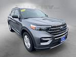 Used 2022 Ford Explorer XLT thumbnail 2