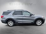 Used 2022 Ford Explorer XLT thumbnail 8