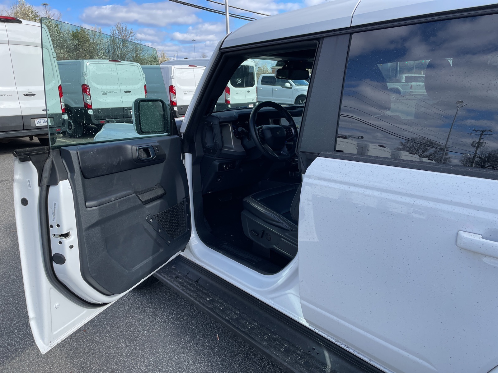 Used 2025 Ford Bronco Outer Banks - photo 7