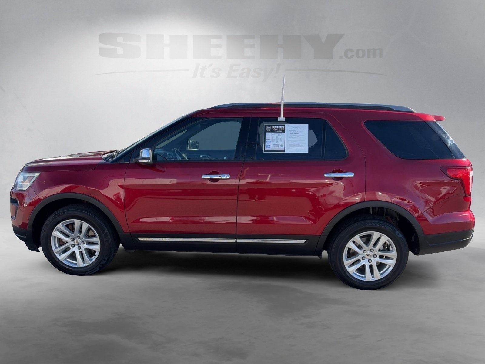 Used 2018 Ford Explorer XLT - photo 16