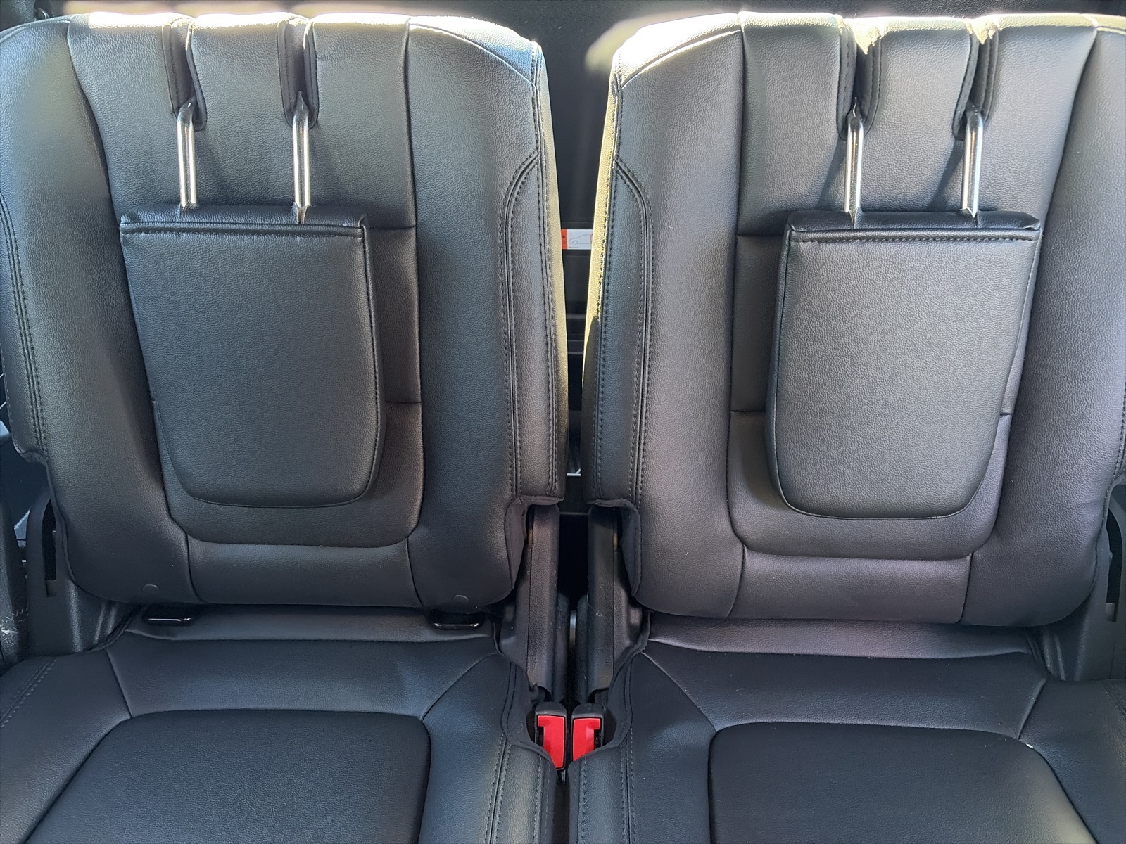 Used 2018 Ford Explorer XLT - photo 32