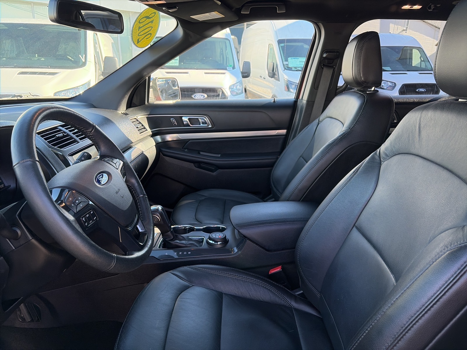 Used 2018 Ford Explorer XLT - photo 8