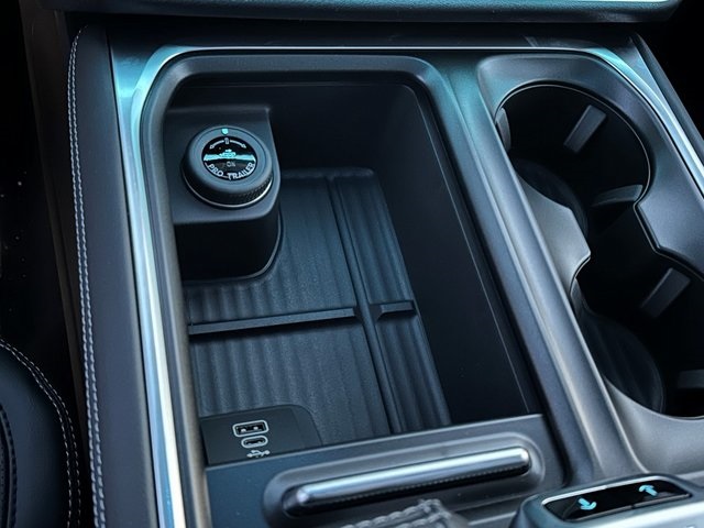 New 2026 Ford Expedition - photo 2
