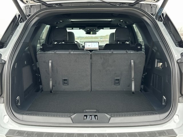 New 2026 Ford Explorer ST-Line - photo 12