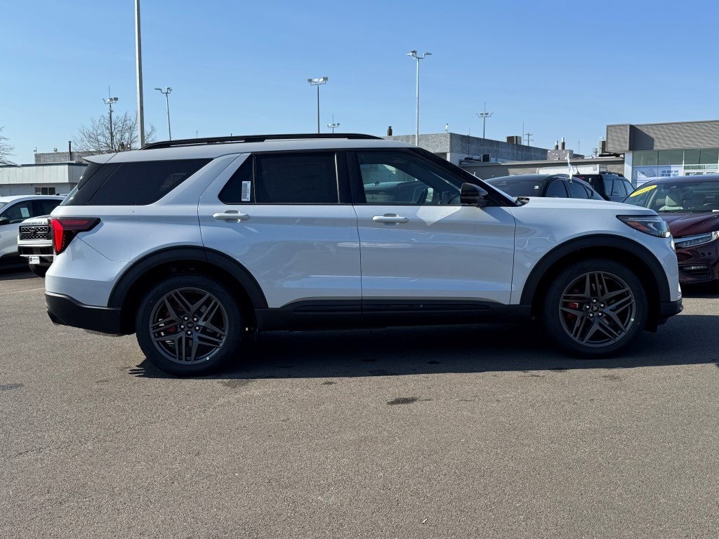 New 2026 Ford Explorer ST - photo 12