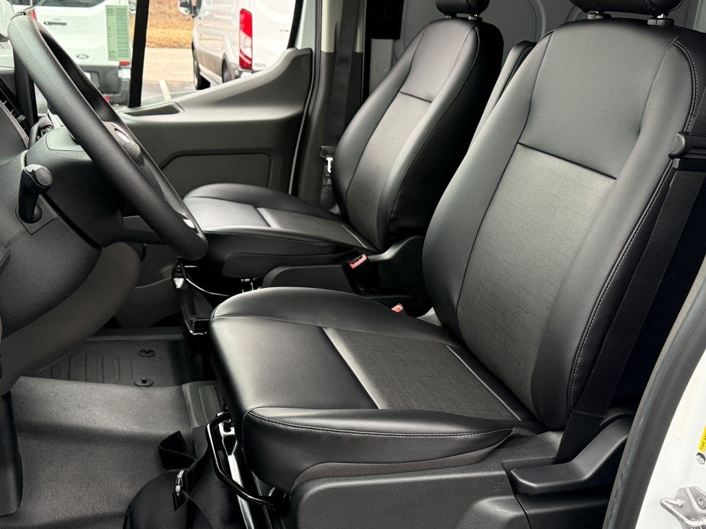 New 2026 Ford Transit 250 Medium Roof Empty Cargo Van - photo 24