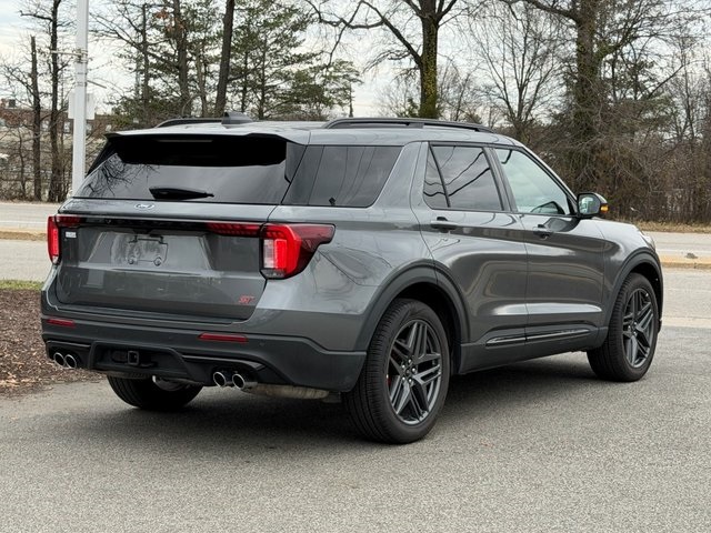 New 2026 Ford Explorer ST - photo 18