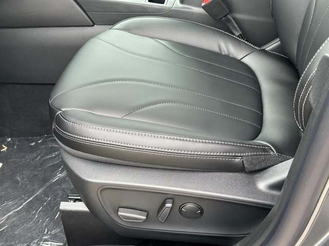 New 2026 Ford Escape Platinum - photo 24