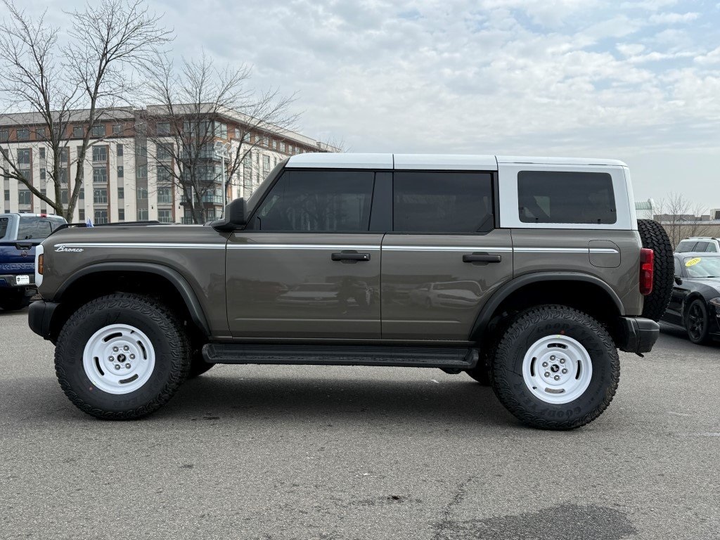 New 2026 Ford Bronco Heritage - photo 8