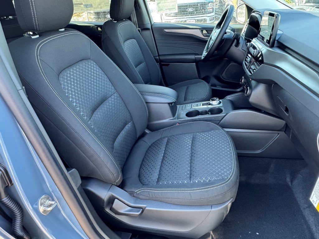 New 2026 Ford Escape ACTIV - photo 10