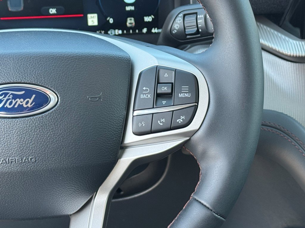 New 2026 Ford Explorer - photo 1