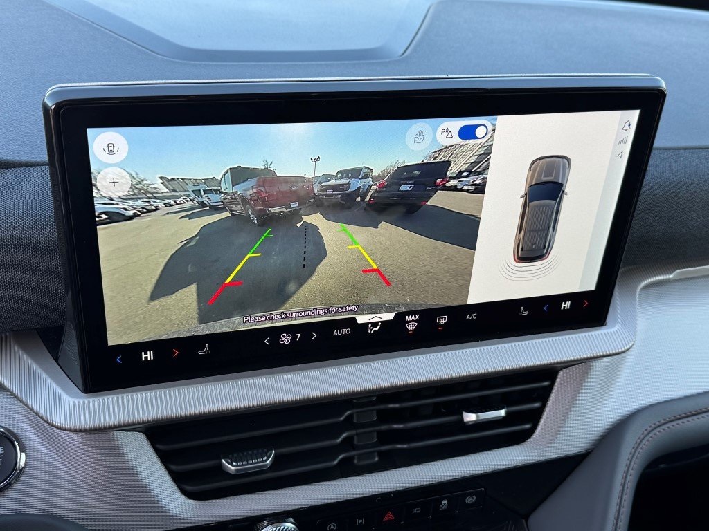 New 2026 Ford Explorer ACTIV - photo 3