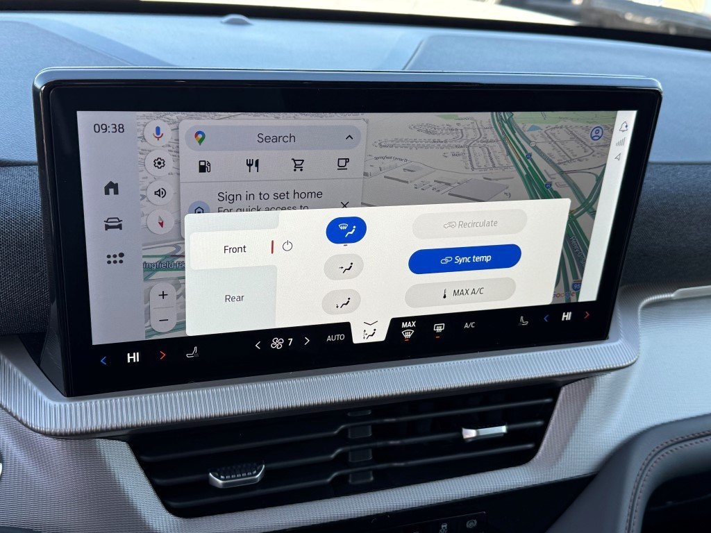 New 2026 Ford Explorer ACTIV - photo 4