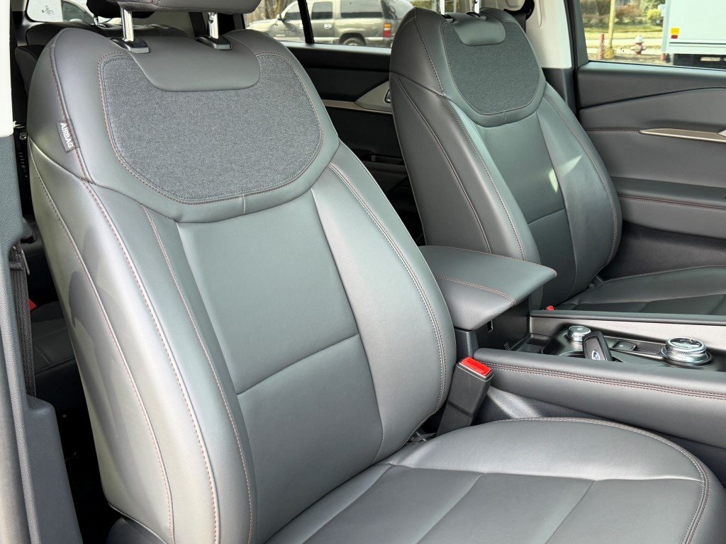 Used 2025 Ford Explorer ACTIV - photo 25