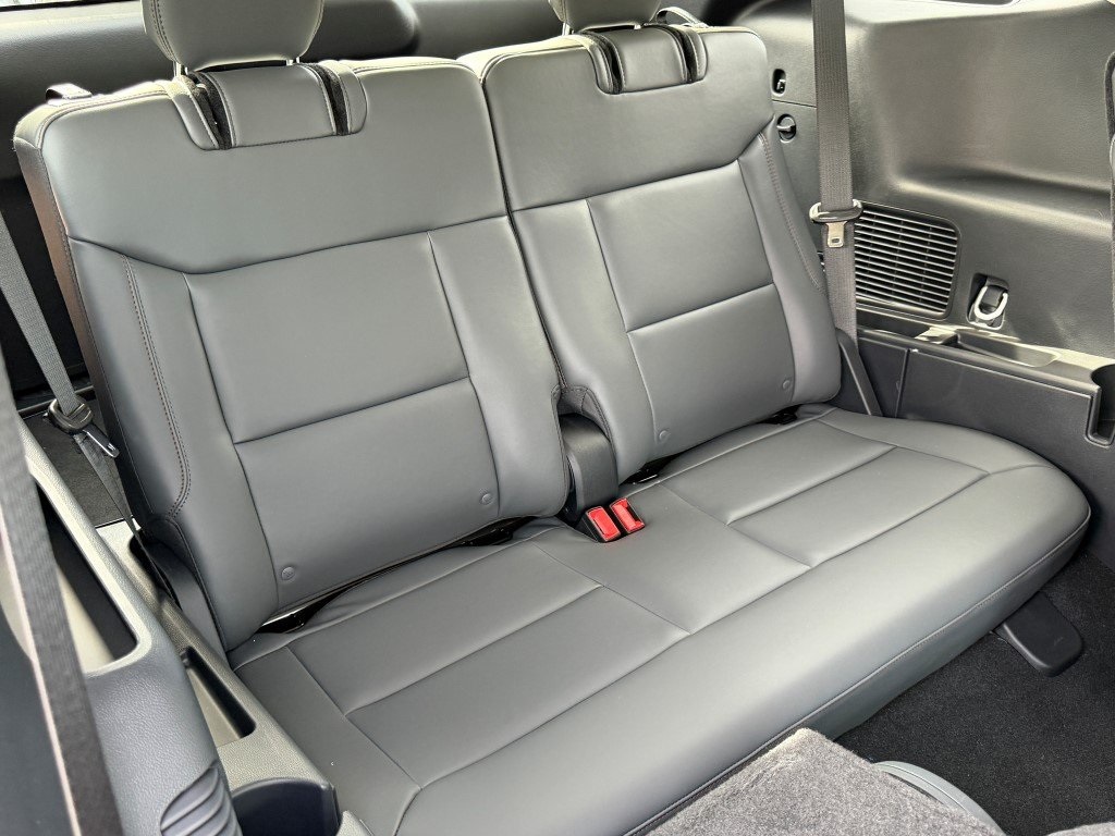 Used 2025 Ford Explorer ACTIV - photo 27