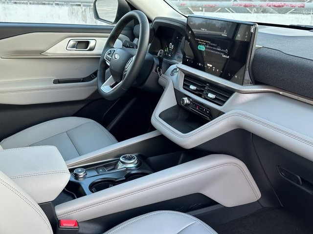 New 2026 Ford Explorer ACTIV - photo 18