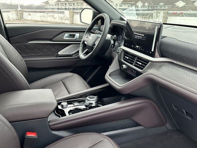 New 2026 Ford Explorer Platinum - photo 19