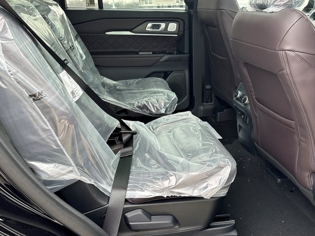New 2026 Ford Explorer Platinum - photo 21