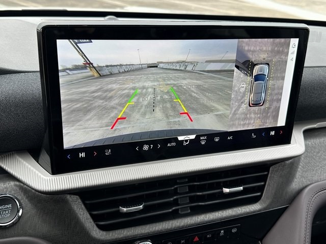 New 2026 Ford Explorer - photo 2