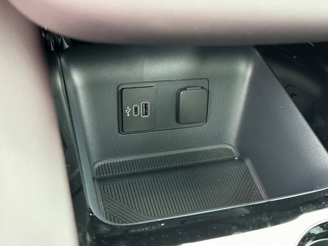New 2026 Ford Explorer Platinum - photo 4