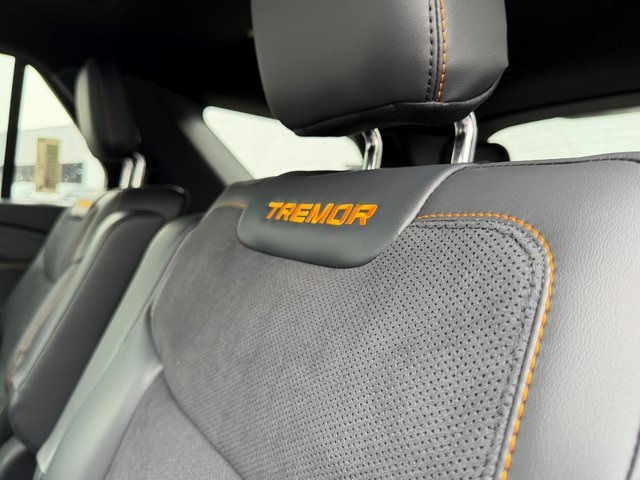New 2026 Ford Explorer Tremor - photo 4