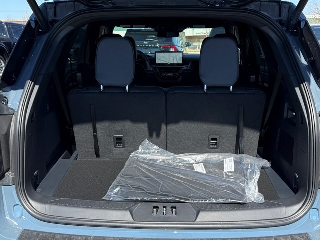 New 2026 Ford Explorer ST-Line - photo 26