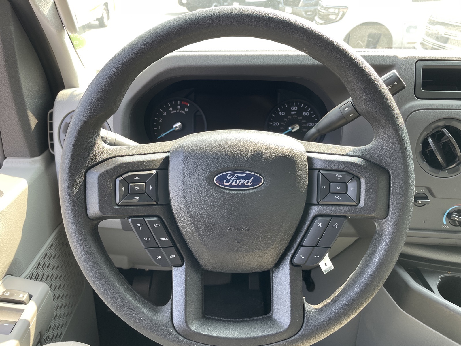 New 2025 Ford E-350 Cutaway - photo 19
