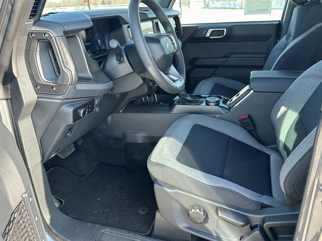 New 2025 Ford Bronco Base - photo 11