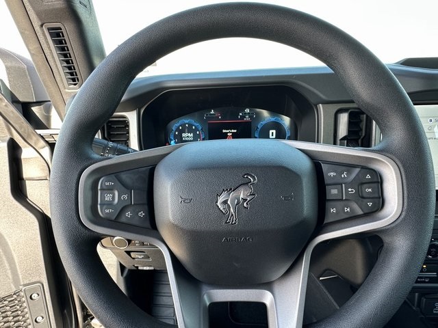New 2025 Ford Bronco Base - photo 14