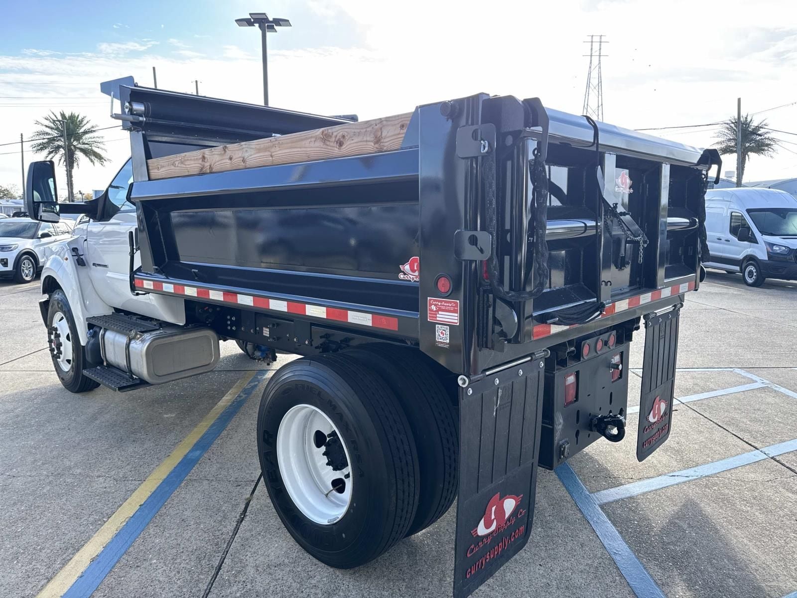 Used 2025 Ford F-650 Regular Cab Cab Chassis - photo 14