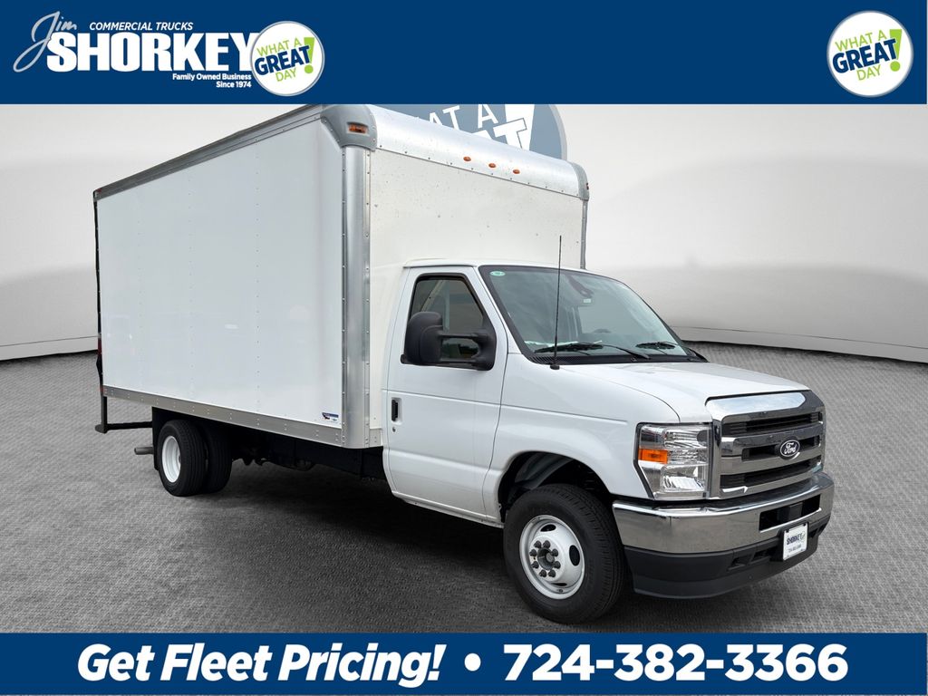 New 2027 Ford E-450 - photo 1
