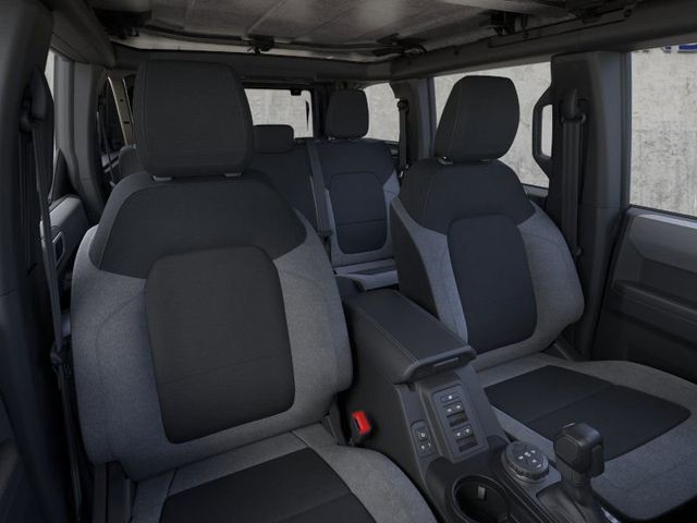 New 2025 Ford Bronco Base - photo 10