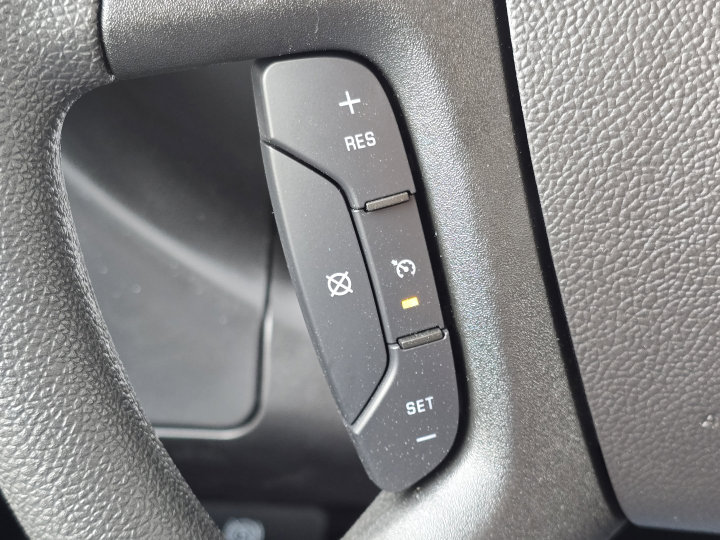 New 2026 Chevrolet Express 2500 Empty Cargo Van - photo 7
