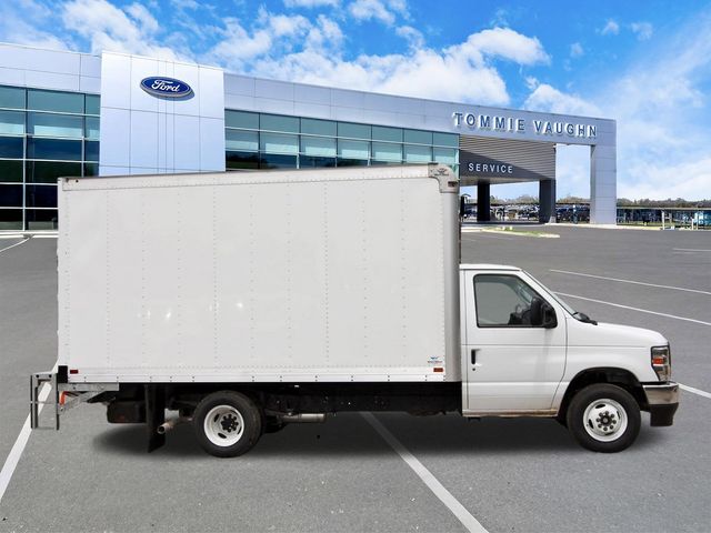 New 2027 Ford E-350 Cutaway - photo 5