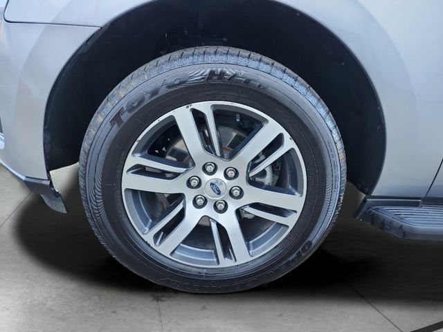 Used 2024 Ford Expedition - photo 2