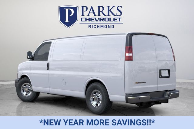 New 2025 Chevrolet Express 2500 Empty Cargo Van - photo 3