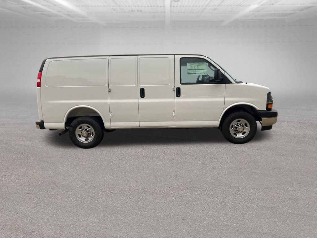 New 2025 Chevrolet Express 2500 Empty Cargo Van - photo 45
